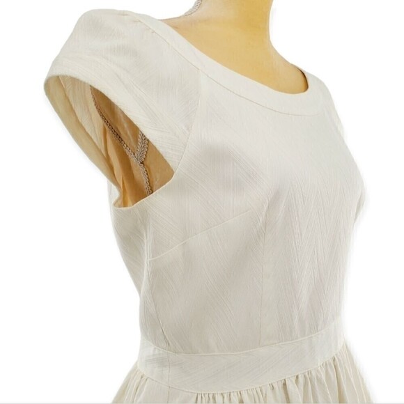 Rachel Zoe Lydia White Textured Cap Sleeve Open Back Pleated A-Line Dress - Picture 11 of 16